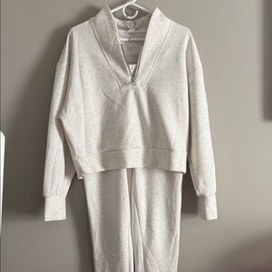 Yogalicious Cream Lounge Set